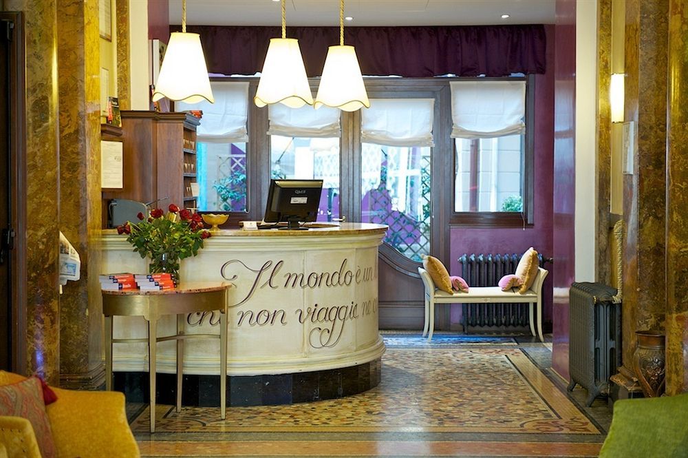 โรงแรมแอสตอเรีย โตริโน ปอร์ตา นูโอวา ตูริน ภายนอก รูปภาพ